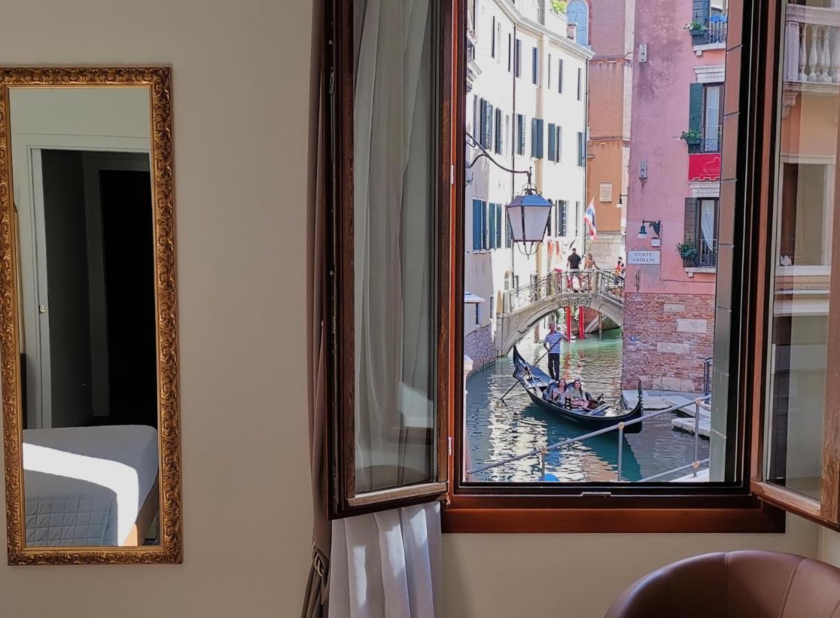 Palazzo Orseolo- Gondola View Hotel เวนิส ภายนอก รูปภาพ